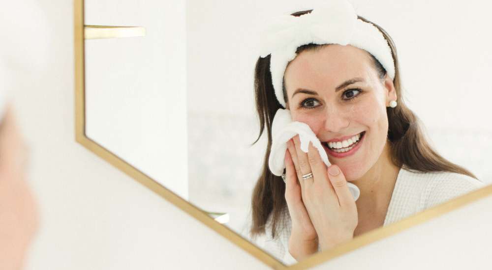 2023 Christmas Beauty Treats: Aesthetician's Must-Haves!