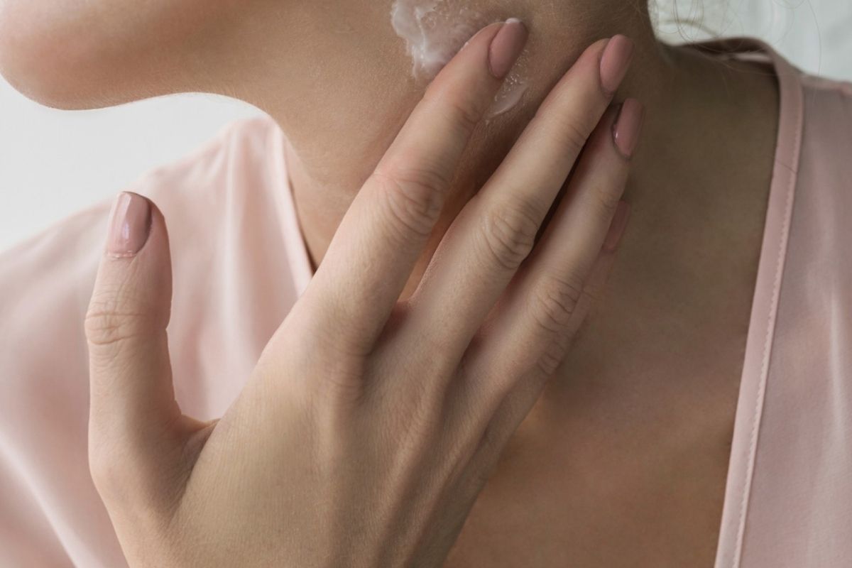 How do I take care of my neck skin? Answered by a top skin expert