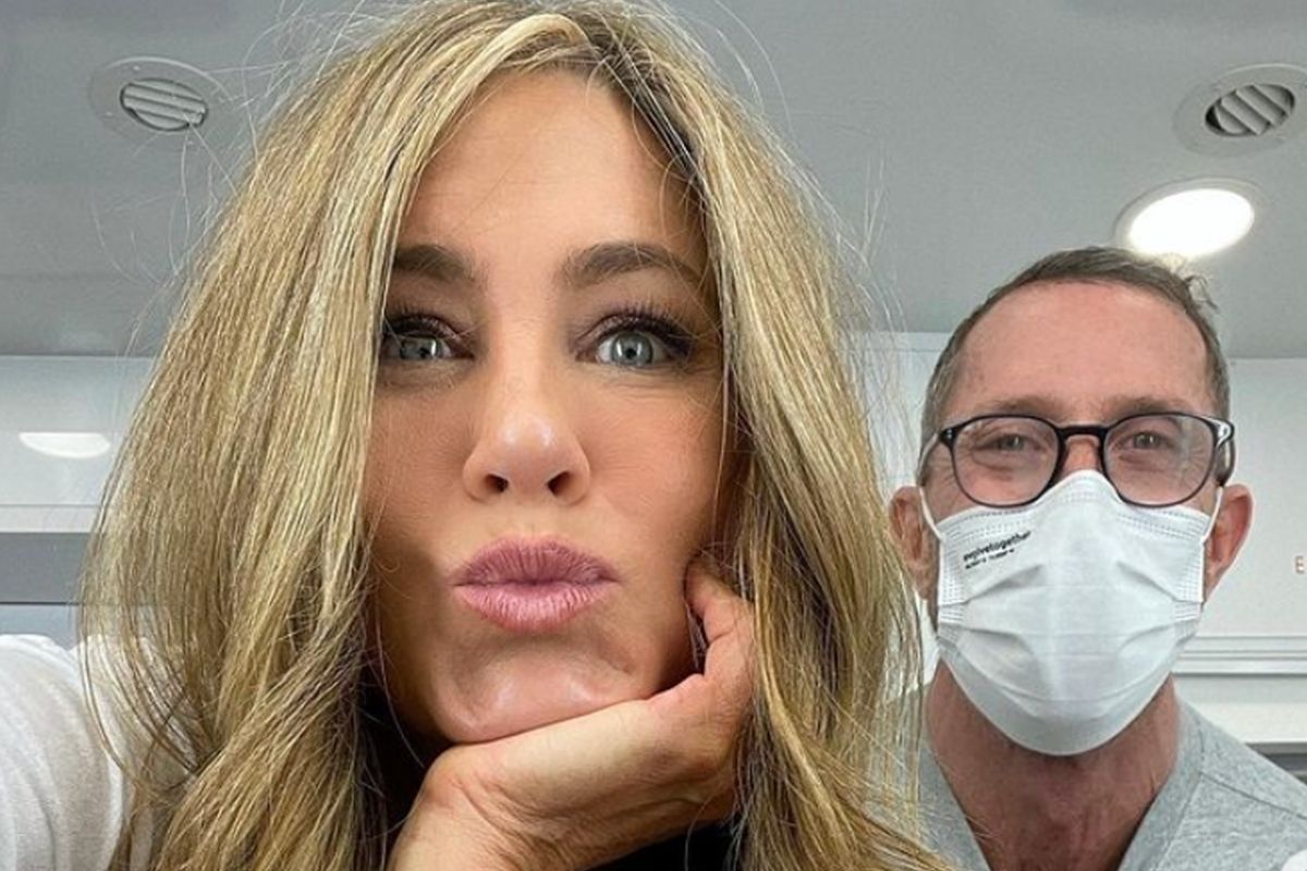 Jennifer Aniston's skincare routine and tips