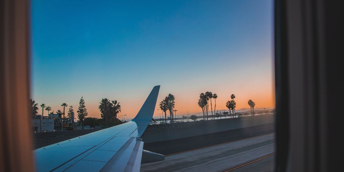 The best in-flight skincare tips told by a top UK Skin Expert.