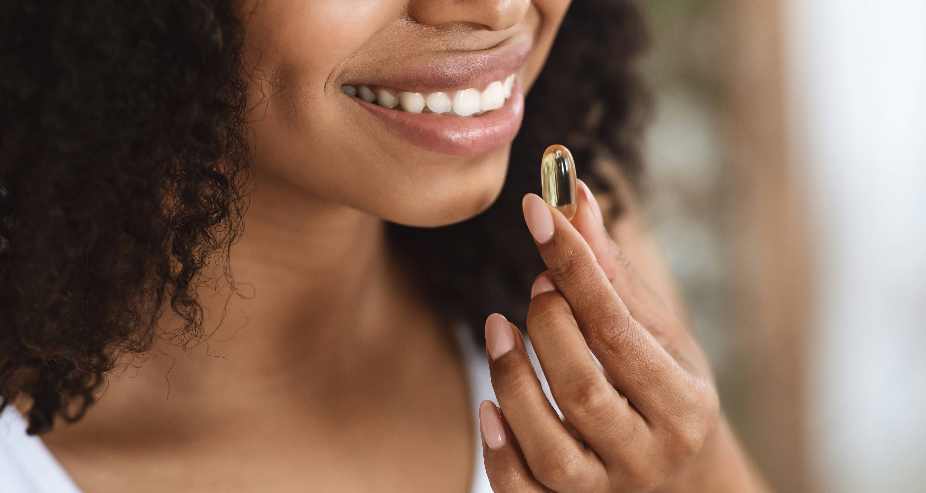A UK Skin Expert and aesthetician shares what supplements she takes every day to keep her skin youthful and glowing 
